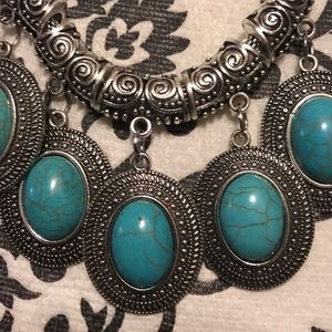 Fashion turquoise necklace